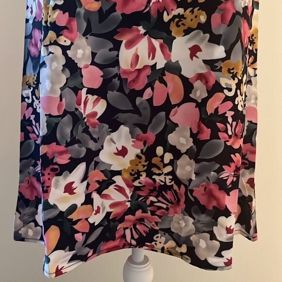 𝅺NWOT Shein Colorful Short Sleeved Floral Mini Dress.  Size Medium - Picture 4 of 8
